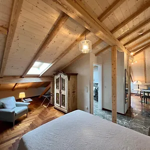 Haus Am Berg, 954 Hm, 82493 Klais Krün